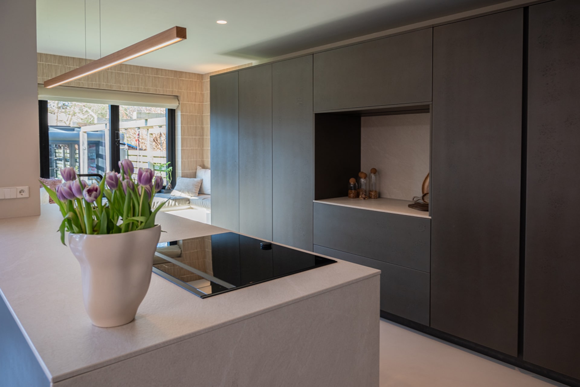 The Kitchen Art Studios in het high-end woonprogramma Buitengewoon ...
