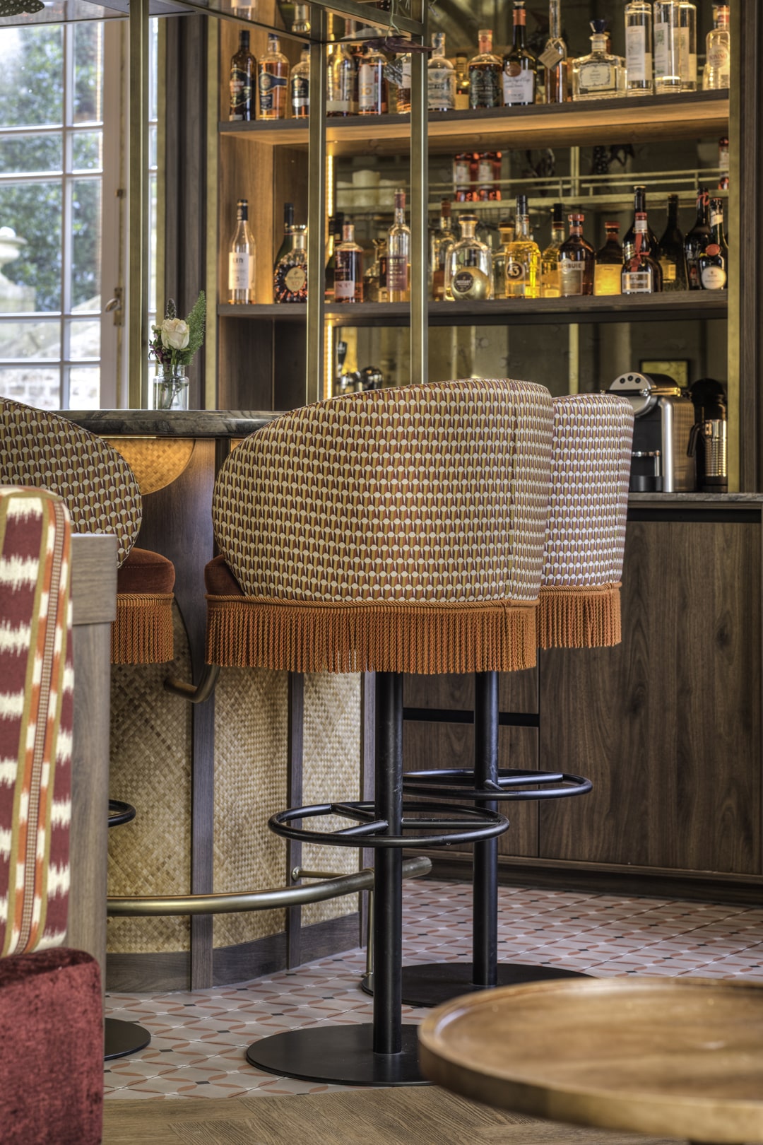 bar