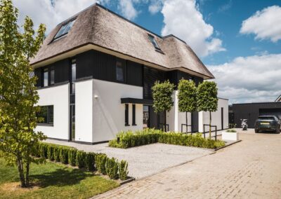Exclusieve villa met poolhouse