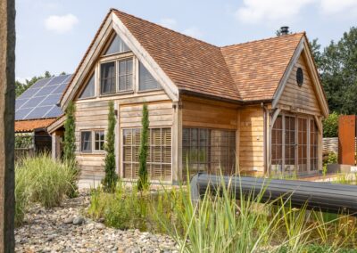 Houten shutters in karakteristieke woning