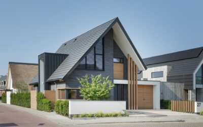 Deze riante residentie is voorzien van kantelbare lamellen in verschillende vormen