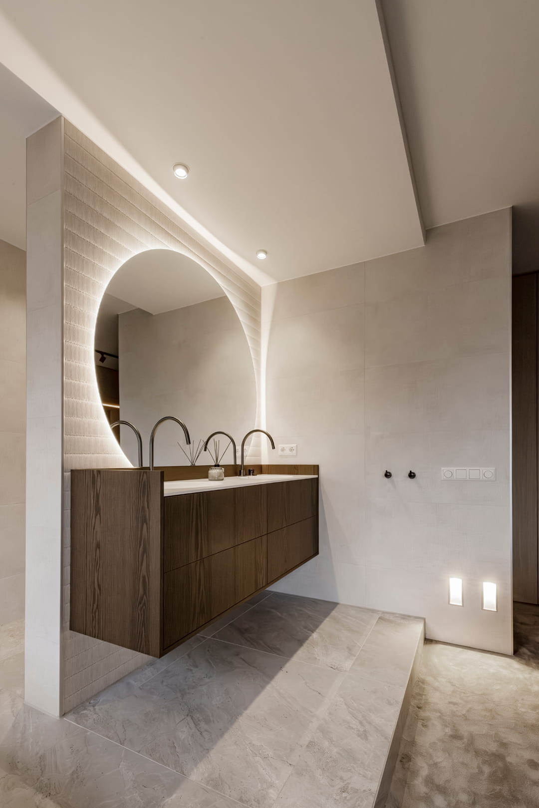 lieke sanders suite