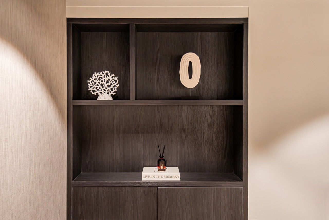 kast detail