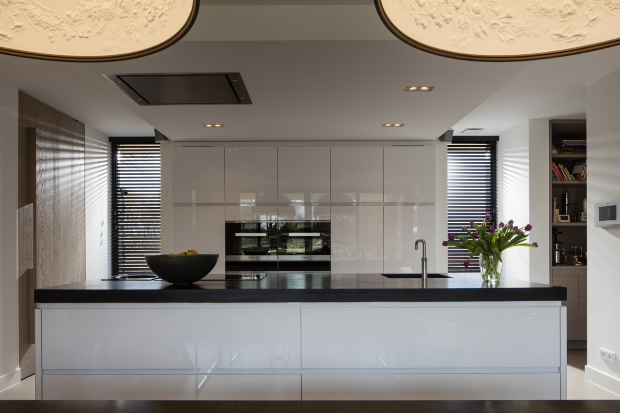 zwarte shutters
