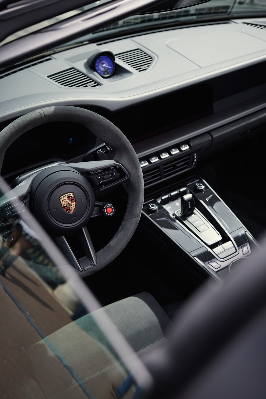 porsche inkijk auto