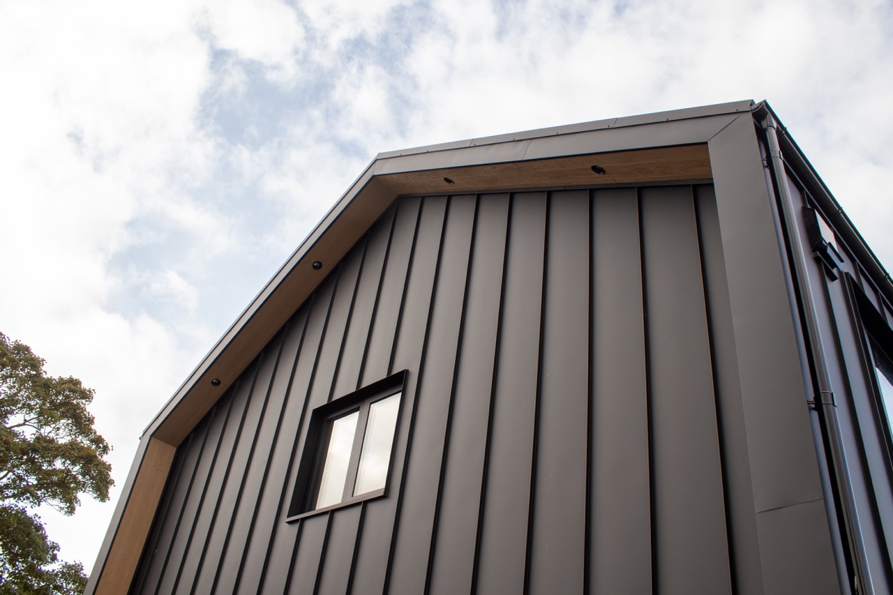 MCL360G Killossery Black Barn Golden Oak Shadow Line 30 groot EXCELLENT magazine