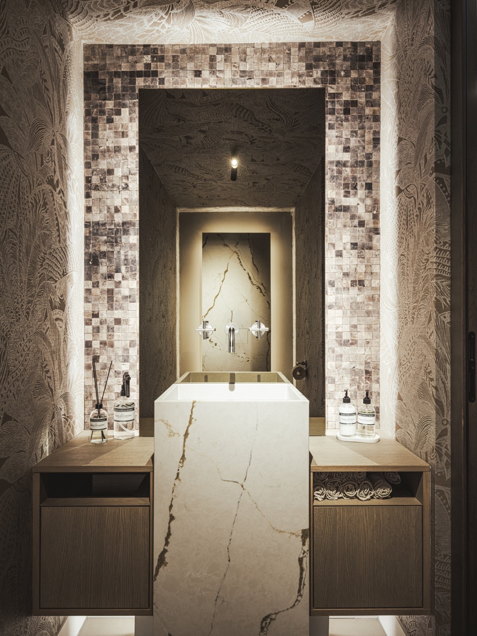 marmer luxe badkamer